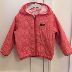 Patagonia Girls 3T Reversible Jacket in Pink